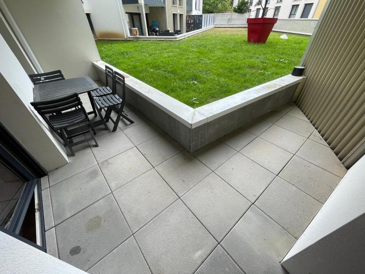 Gredi, Appt Avec Parking Et Terrasse A Caen Apartment Bagian luar foto