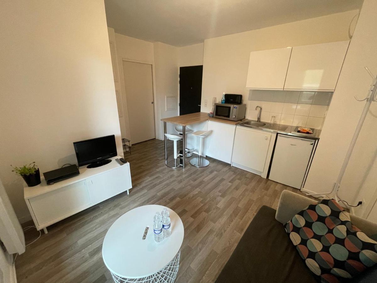 Gredi, Appt Avec Parking Et Terrasse A Caen Apartment Bagian luar foto